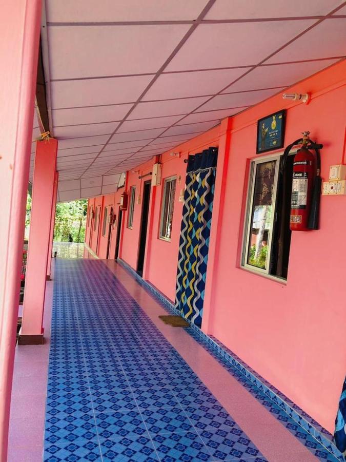 Blue Bird Residency Hotel Lakshmanpur Exterior foto